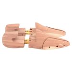 Market - Spalare si intretinere rufe - Produse intretinere Incaltaminte - Perii si alte accesorii - Dispozitiv largire pantofi cu incaltator, EU 38-39, lemn cedru, model fără buton - Infinity.ro