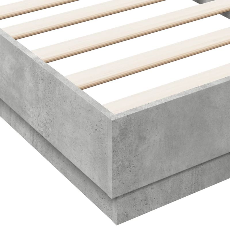 Casa si Gradina - Mobilier - Paturi si accesorii - Paturi - Cadru de pat cu lumini LED, gri beton, 75x190 cm - Infinity.ro
