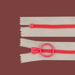 Casa si Gradina - Decoratiuni - DIY - Articole mercerie - Fermoar plastic colorat nedetasabil nr. 5 Crisalida, lungime 20 cm, Gri si roz - Infinity.ro