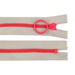 Casa si Gradina - Decoratiuni - DIY - Articole mercerie - Fermoar plastic colorat nedetasabil nr. 5 Crisalida, lungime 20 cm, Gri si roz - Infinity.ro