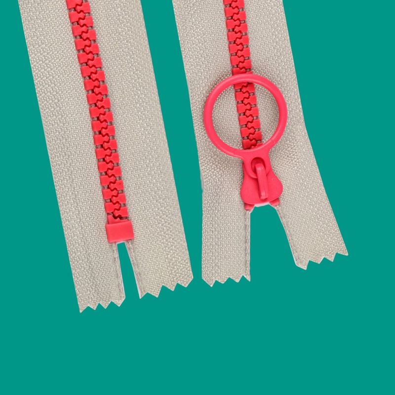 Casa si Gradina - Decoratiuni - DIY - Articole mercerie - Fermoar plastic colorat nedetasabil nr. 5 Crisalida, lungime 20 cm, Gri si roz - Infinity.ro