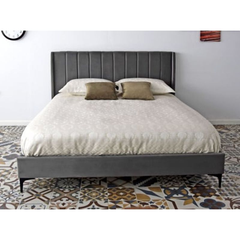 Casa si Gradina - Mobilier - Paturi si accesorii - Paturi - Pat Tossino, 160 x 200 cm, tapitat catifea gri, somiera inclusa - Infinity.ro