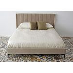 Casa si Gradina - Mobilier - Paturi si accesorii - Paturi - Pat Tossino, 180 x 200 cm, tapitat catifea bej, somiera inclusa - Infinity.ro