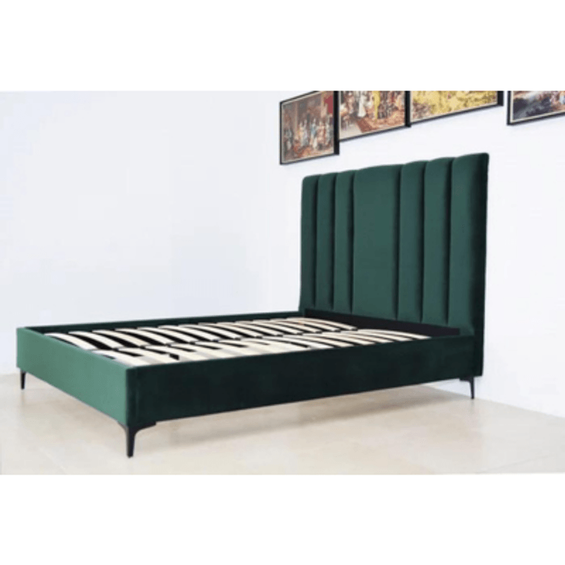 Casa si Gradina - Mobilier - Paturi si accesorii - Paturi - Pat Deja Vu, 160 x 200 cm, tapitat catifea verde, somiera inclusa - Infinity.ro