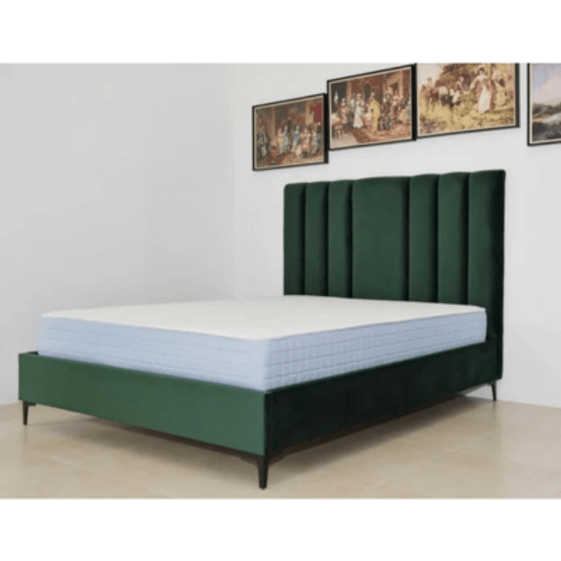 Casa si Gradina - Mobilier - Paturi si accesorii - Paturi - Pat Deja Vu, 160 x 200 cm, tapitat catifea verde, somiera inclusa - Infinity.ro