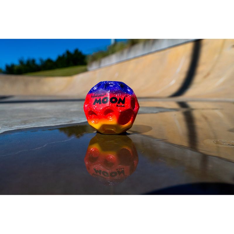 Jucarii, Copii si Bebe - Jucarii si jocuri - Jucarii & jocuri educative - Jucarii interactive - Minge hiper saritoare - Waboba Gradient Moon Ball, multicolorata - Infinity.ro