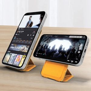 Suport telefon pliabil 2 in 1 Galben, magnetic, multifunctional, pentru Iphone, port carduri, din piele PU, 5,5x8,5 cm
