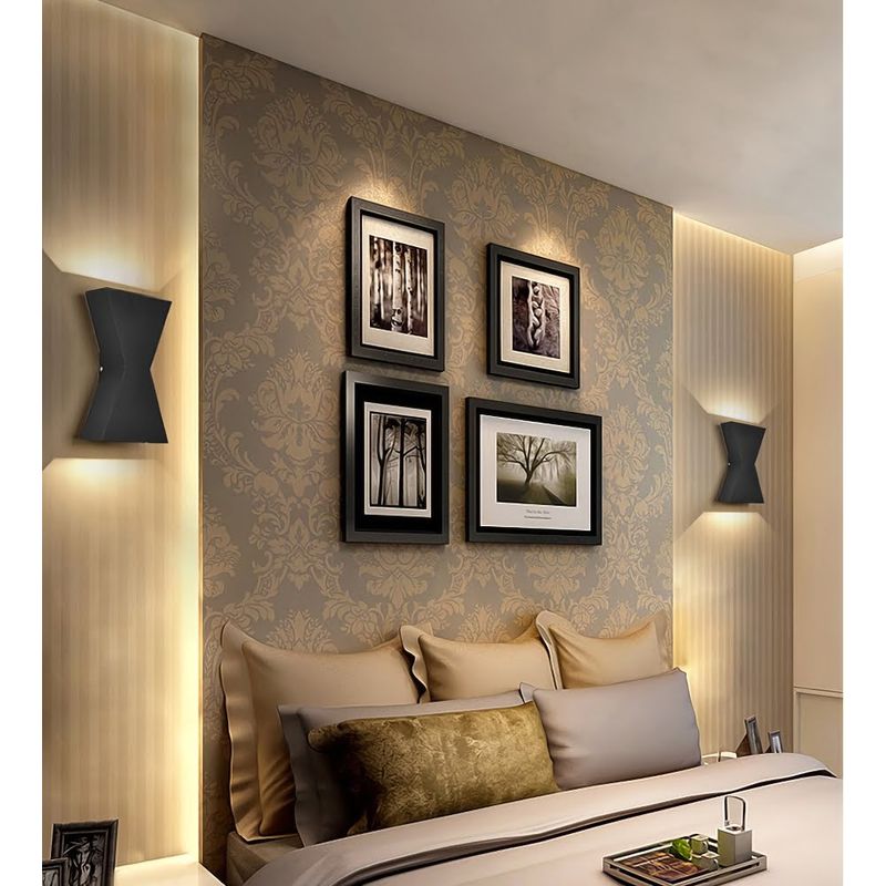 Casa si Gradina - Corpuri si surse de iluminat - Plafoniere, aplice si spoturi - Aplica Korso LuminiLux, Negru, 16 x 16  cm,  Metal,  LED - Infinity.ro