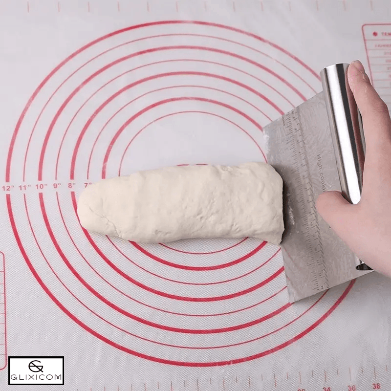 Casa si Gradina - Bucatarie si vesela - Ustensile bucatarie - Ustensile ornare prajituri - Cutit/Racleta  pentru Taiat Aluat Feliere Alimente Ornare Tort sau Prajituri Gradat Glixicom Inox 15 x 13 cm - Infinity.ro