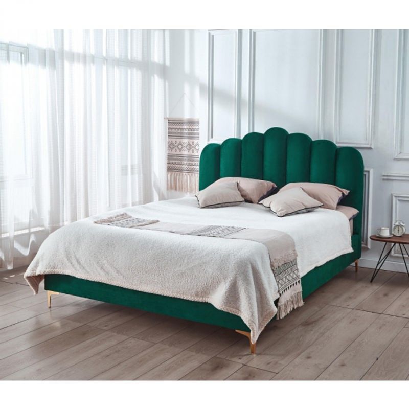 Casa si Gradina - Mobilier - Paturi si accesorii - Paturi - Pat Cloud, 160 x 200 cm, tapitat catifea verde, somiera inclusa - Infinity.ro