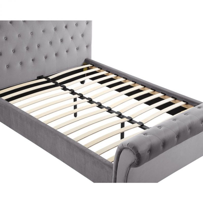 Casa si Gradina - Mobilier - Paturi si accesorii - Paturi - Pat Silver, 140 x 200 cm, tapitat catifea taupe, somiera inclusa - Infinity.ro