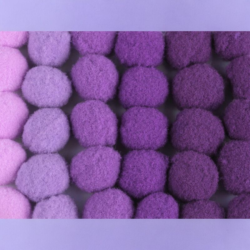 Jucarii, Copii si Bebe - Jucarii si jocuri - Jucarii & jocuri educative - Seturi de artizanat - Set 30 pompoane pentru activitati Crisalida, diametru 20 mm, Violet - Infinity.ro