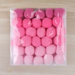 Jucarii, Copii si Bebe - Jucarii si jocuri - Jucarii & jocuri educative - Seturi de artizanat - Set 30 pompoane pentru activitati Crisalida, diametru 20 mm, Roz - Infinity.ro