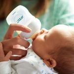 Jucarii, Copii si Bebe - Hrana si alaptare - Biberoane, suzete si accesorii hranire - Biberoane, tetine si accesorii - PHILIPS Avent, biberon anti-colici, 0 luni +, 125 ml - Infinity.ro