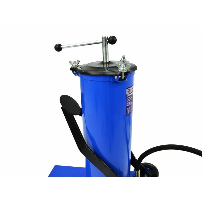 Auto si Moto/Reparatii si depanare/Scule auto/Scule si truse auto - Pompa pentru gresat de 6L + furtun 4m, GEKO G01141 - Infinity.ro