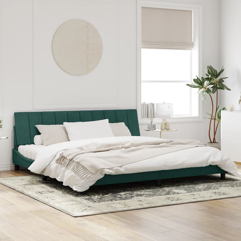 Casa si Gradina - Mobilier - Paturi si accesorii - Paturi - Cadru de pat cu lumini LED, verde inchis, 200x200 cm, catifea - Infinity.ro
