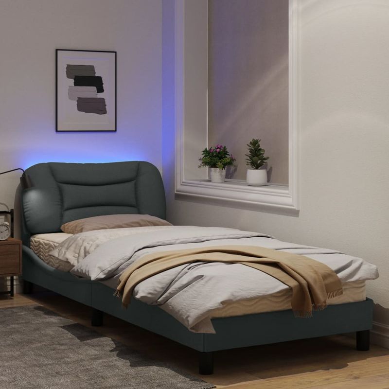 Casa si Gradina - Mobilier - Paturi si accesorii - Paturi - Cadru de pat cu lumini LED, gri deschis, 90x200 cm, textil - Infinity.ro