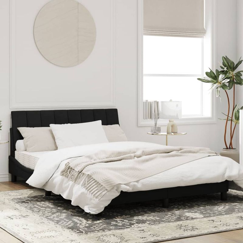 Casa si Gradina - Mobilier - Paturi si accesorii - Paturi - Cadru de pat cu tablie, negru, 120x200 cm, catifea - Infinity.ro