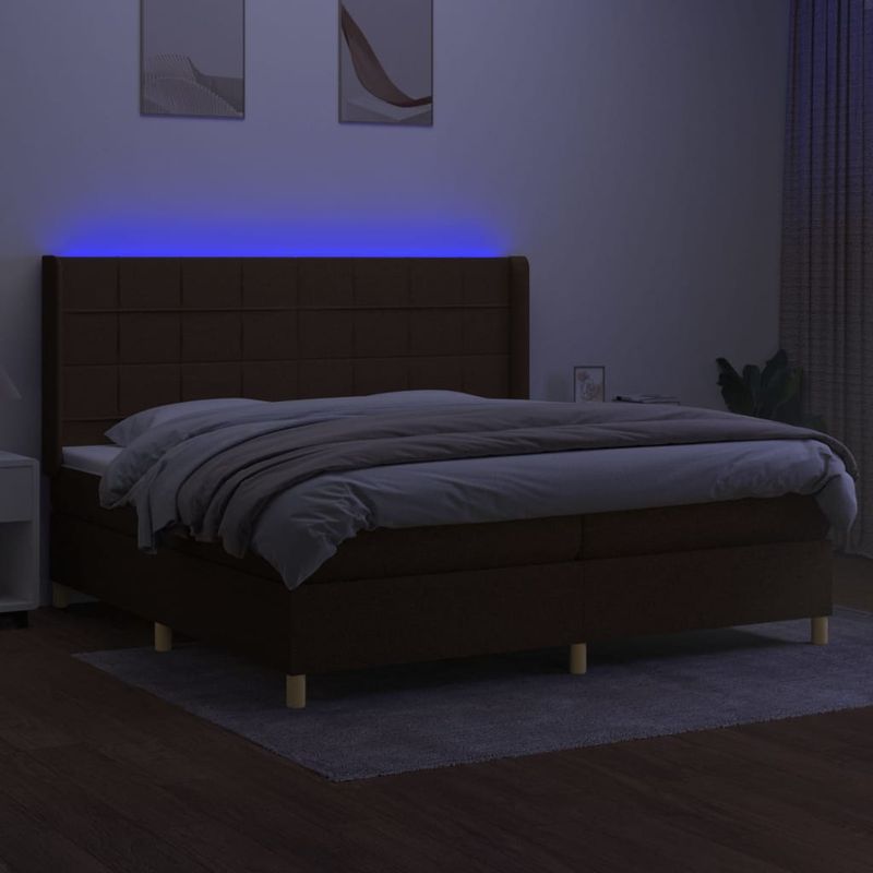 Casa si Gradina - Mobilier - Paturi si accesorii - Paturi - Pat cu arcuri, saltea si LED, maro inchis, 200x200 cm, textil - Infinity.ro