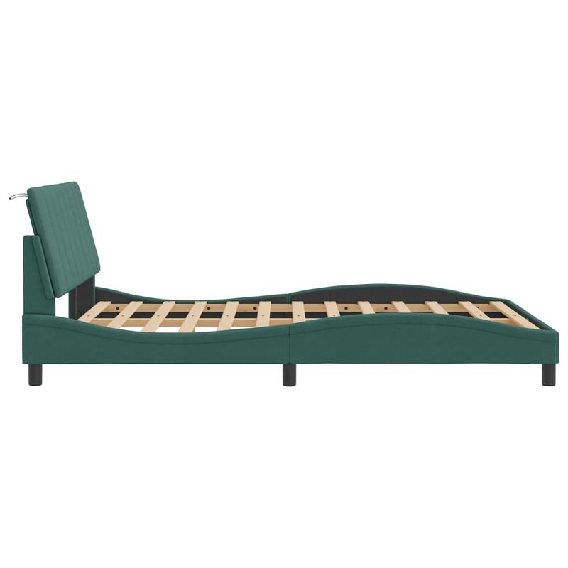 Casa si Gradina - Mobilier - Paturi si accesorii - Paturi - Cadru de pat cu tablie, verde inchis, 140x190 cm, catifea - Infinity.ro