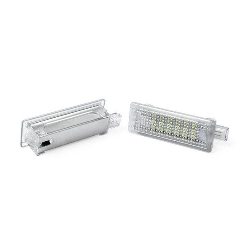 Auto si Moto - Electrice auto - Sigurante si accesorii - Set de 2 lampi interior si portiere dedicate Land Rover cu led Xentech Light - Infinity.ro