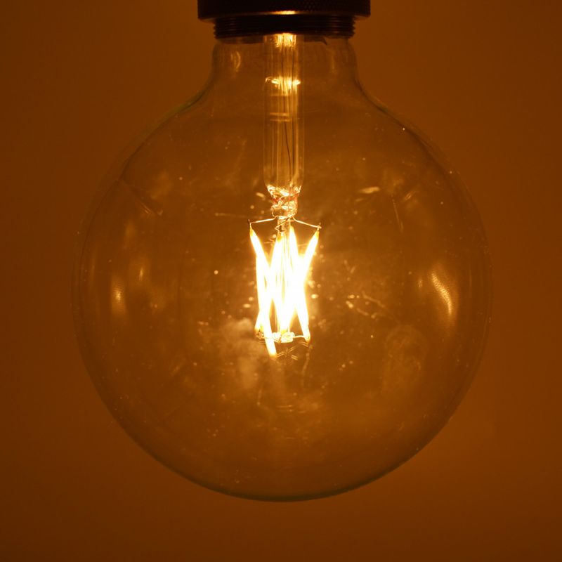 Casa si Gradina - Corpuri si surse de iluminat - Becuri si tuburi neon - Becuri - Bec led Vintage filament 4W (32W),E27, G125, 400 lm, lumina calda (2200K), clar, Optonica - Infinity.ro