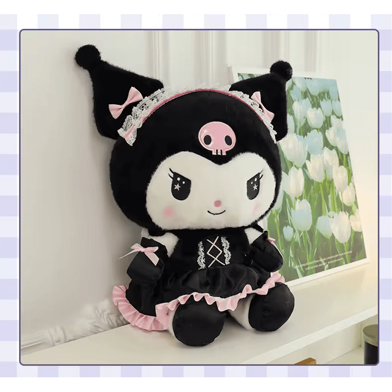 Jucarii, Copii si Bebe - Jucarii si jocuri - Jucarii de plus - Papusa tip Kuromi din seria Hello Kitty Sanrio, din plus cu rochita, 55cm ABYZ®™ - Infinity.ro
