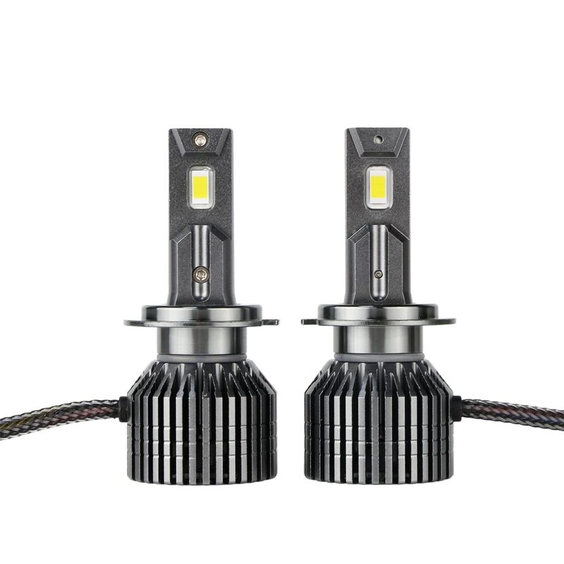 Auto si Moto - Electrice auto - Iluminare si semnalizare - Becuri auto - Set de 2 becuri led dedicate 24V Xentech Light V45 H7 45 watti Canbus - Infinity.ro