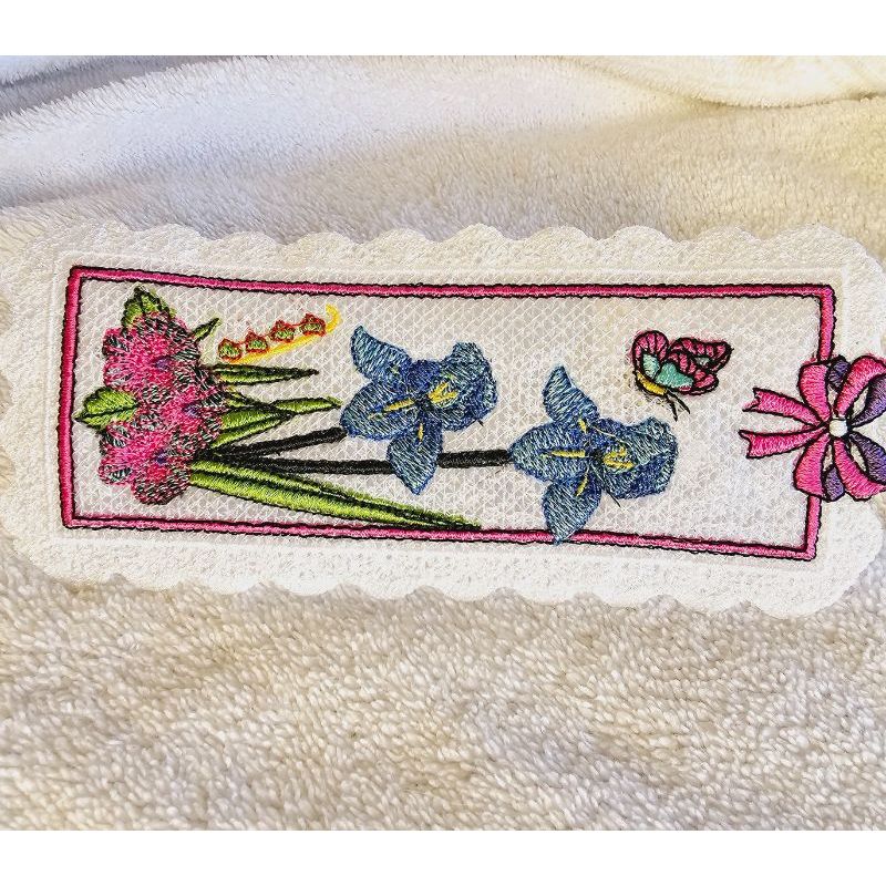 Carti si Birotica - Carti - Accesorii pentru cititori - Semn de carte brodat Iris ARIALE - Infinity.ro