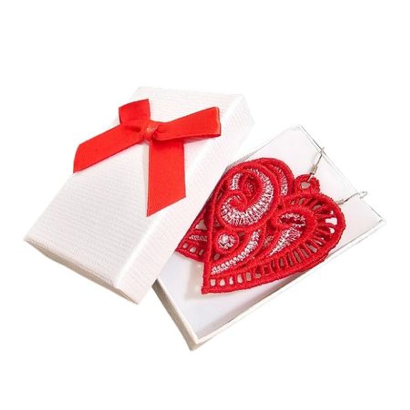 Fashion, accesorii si bijuterii - Femei - Bijuterii femei - Cercei femei - Cercei Brodati Heart, Ariale, inima, rosu - Infinity.ro