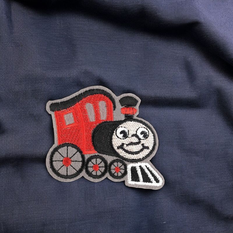 Casa si Gradina - Decoratiuni - DIY - Articole mercerie - Aplicatie brodata termoadeziva Crisalida, 6 x 7 cm, locomotiva Rosie - Infinity.ro