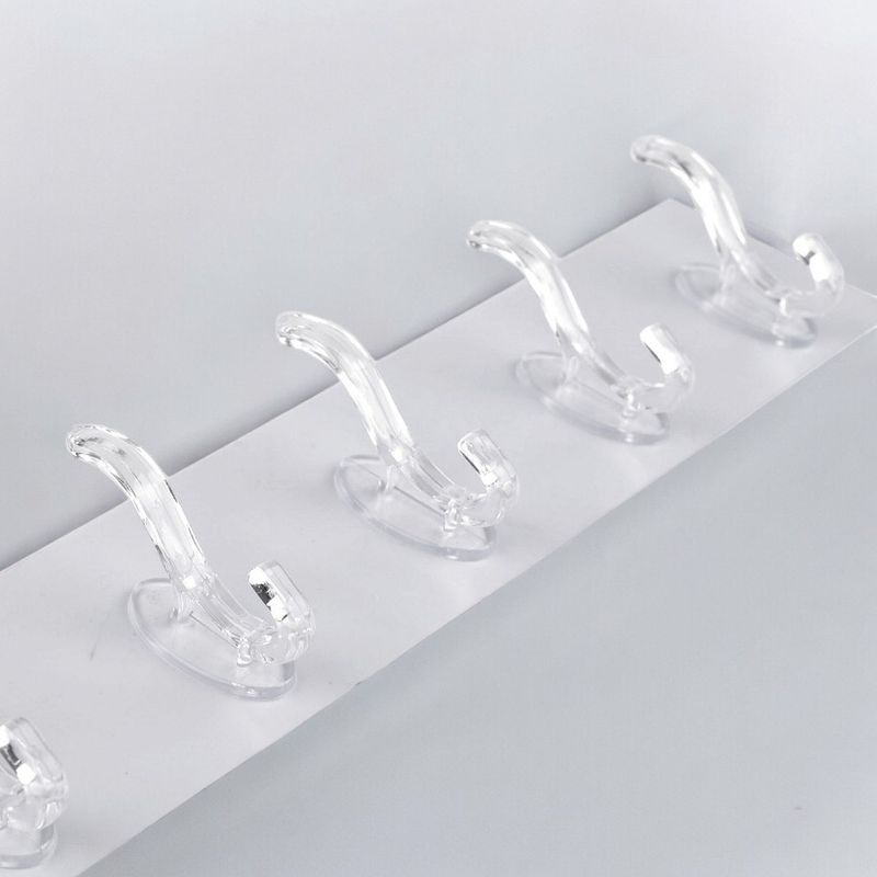 Casa si Gradina - Sanitare - Suporturi si accesorii baie - Accesorii baie - Banda autoadeziva cu 6 carlige din plastic Crisalida, dimensiune 6,3 x 35 cm, Transparent - Infinity.ro