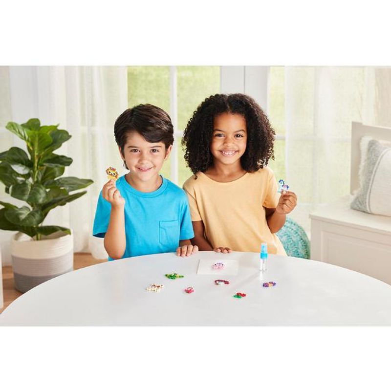 Jucarii, Copii si Bebe - Jucarii si jocuri - Jucarii & jocuri educative - Jucarii interactive - Set Margele Aquabeads - Easy Starter Set - Infinity.ro