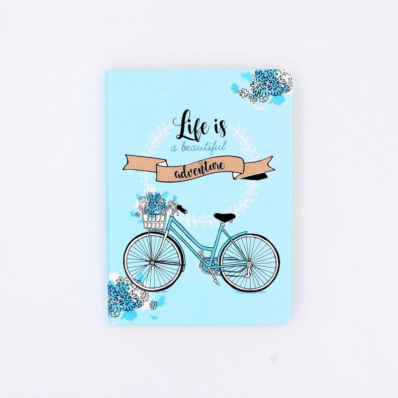 Carti si Birotica - Papetarie - Agende si calendare - Agende si carnete - Agenda Life is a beautiful adventure - Infinity.ro