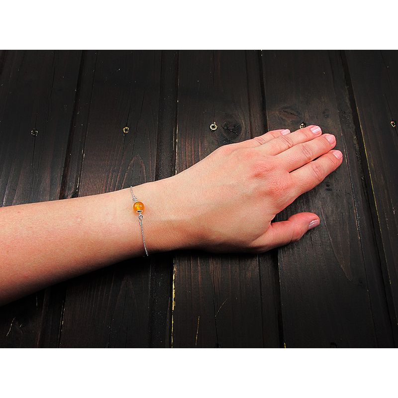 Fashion, accesorii si bijuterii - Femei - Bijuterii femei - Bratari femei - Bratara argint cu jad galben - Infinity.ro