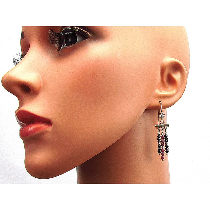 Fashion, accesorii si bijuterii - Femei - Bijuterii femei - Cercei femei - Cercei argint candelabru cu rubin si spinel fatetat - Infinity.ro