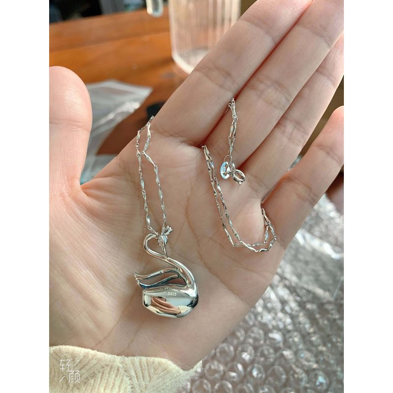 Fashion, accesorii si bijuterii - Femei - Bijuterii femei - Coliere femei - Colier MBrands din argint 925  cu Pandantiv cristal austria, forma lebada - Infinity.ro