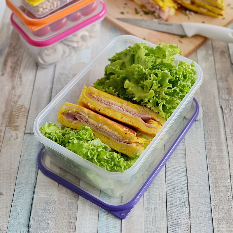 Casa si Gradina - Bucatarie si vesela - Organizare si depozitare bucatarie - Cutii alimentare - Cutie de conservare alimente Sanaliving 19x14x9 cm 1,3L capac verde lime - Infinity.ro