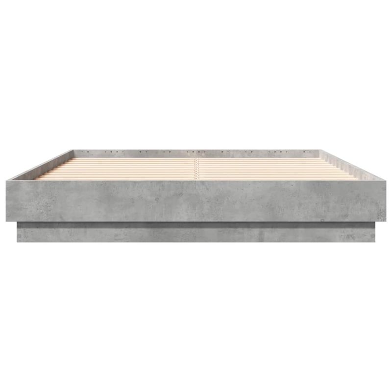 Casa si Gradina - Mobilier - Paturi si accesorii - Paturi - Cadru de pat, gri beton, 135x190 cm, lemn prelucrat - Infinity.ro