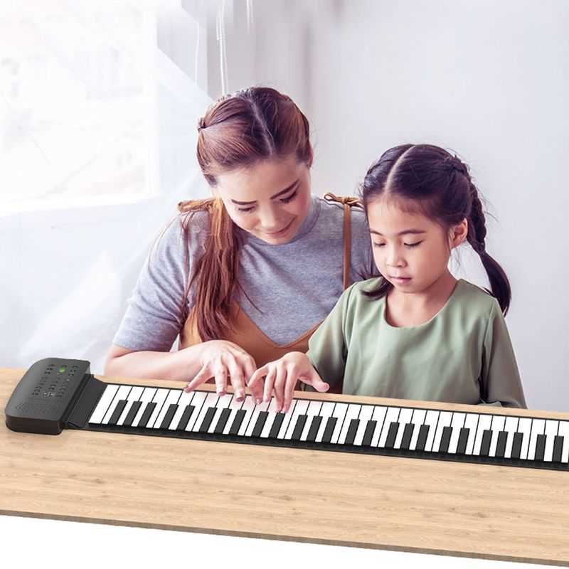 Jucarii, Copii si Bebe - Jucarii si jocuri - Jucarii de rol - Instrumente muzicale de jucarie - Pian pliabil multifunctional MaGeCa® cu 61 de taste, Design portabil, Functie de inregistrare, Difuzor incorporat, Negru - Infinity.ro