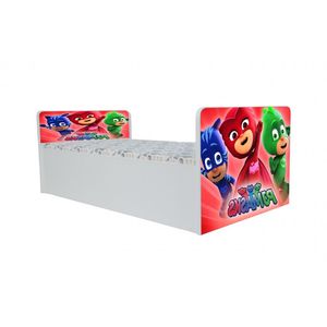 Pat pentru copii Aero Eroi in Pijamale, 130x60 cm, alb/multicolor, saltea inclusa