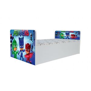 Pat pentru copii Aero Eroi in Pijamale, 130x60 cm, alb/multicolor, saltea inclusa