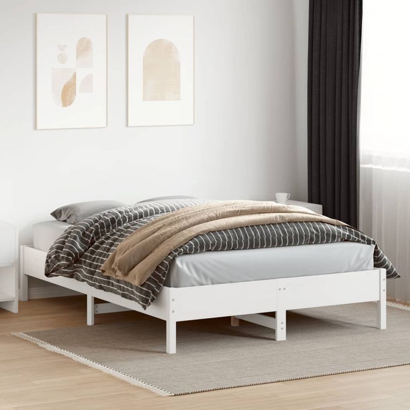 Casa si Gradina - Mobilier - Paturi si accesorii - Paturi - Cadru de pat, alb, 150x200 cm, lemn masiv de pin - Infinity.ro