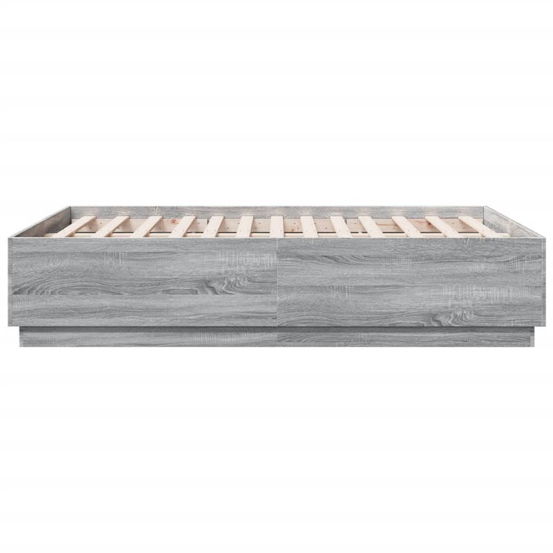 Casa si Gradina - Mobilier - Paturi si accesorii - Paturi - Cadru de pat cu LED, gri sonoma, 135x190 cm, lemn prelucrat - Infinity.ro