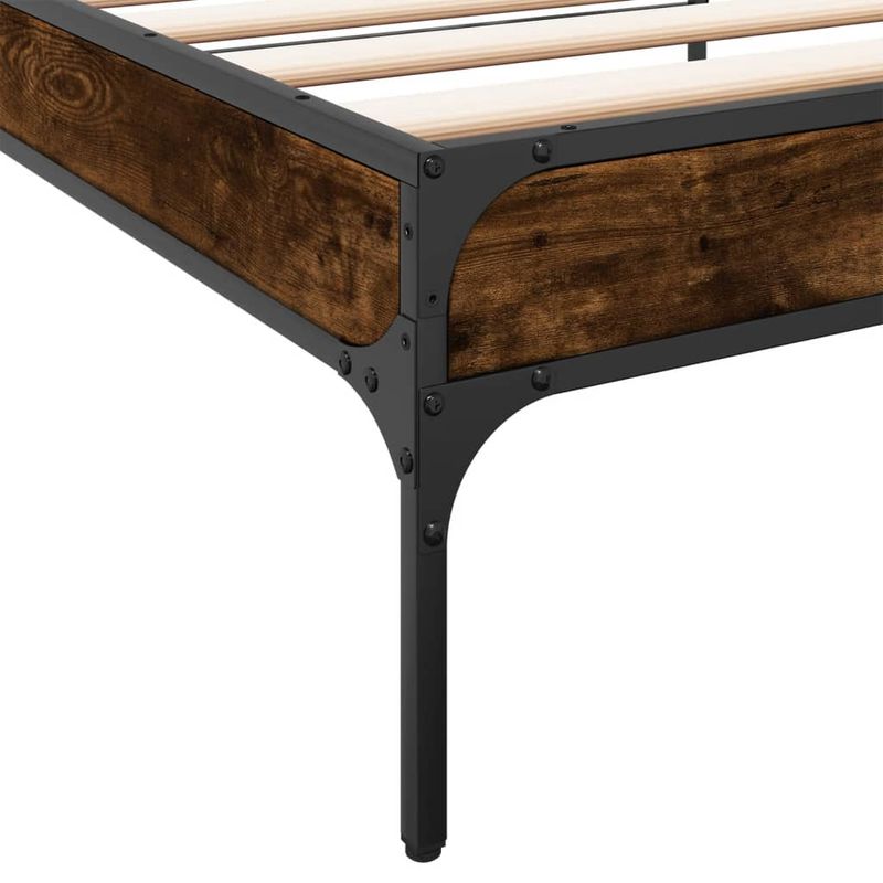 Casa si Gradina - Mobilier - Paturi si accesorii - Paturi - Cadru de pat, stejar fumuriu, 90x200cm, lemn prelucrat si metal - Infinity.ro