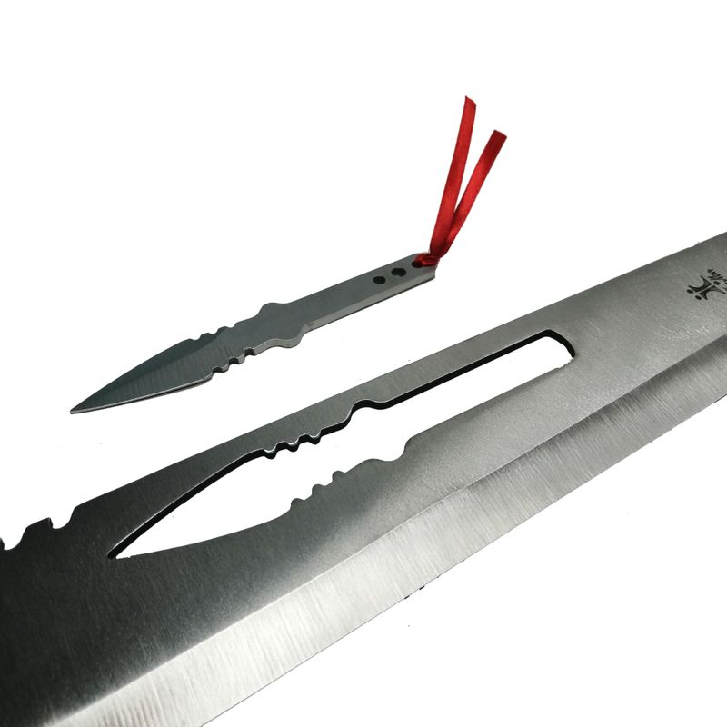 Casa si Gradina - Bucatarie si vesela - Vesela si tacamuri - Cutite si seturi de cutite - Set doua sabii de vanatoare,  IdeallStore®, Last Ronin, 68.5 cm, negru - Infinity.ro