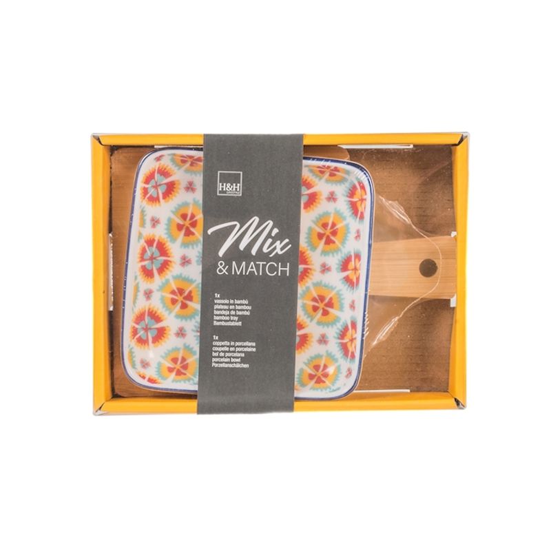 Casa si Gradina - Bucatarie si vesela - Vesela si tacamuri - Farfurii si boluri - Farfurioara patrata din portelan cu suport bambus,H&H, 12.5 cm - Infinity.ro