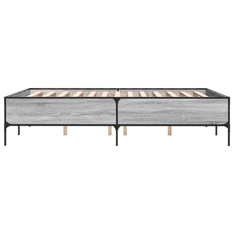 Casa si Gradina - Mobilier - Paturi si accesorii - Paturi - Cadru de pat, gri sonoma, 140x200 cm, lemn prelucrat si metal - Infinity.ro