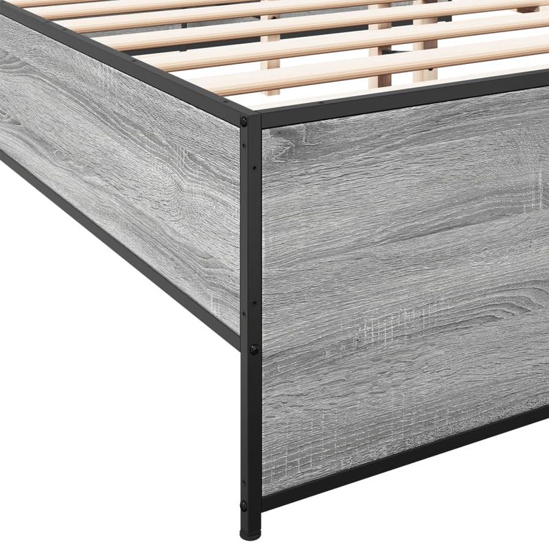 Casa si Gradina - Mobilier - Paturi si accesorii - Paturi - Cadru de pat, gri sonoma, 180x200 cm, lemn prelucrat si metal - Infinity.ro