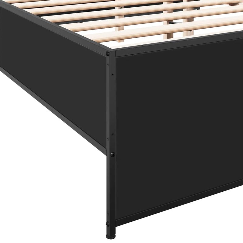 Casa si Gradina - Mobilier - Paturi si accesorii - Paturi - Cadru de pat, negru, 200x200 cm, lemn prelucrat si metal - Infinity.ro